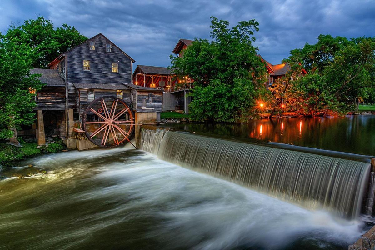 Wilderness Lodge, Hot Tub, Game Room, Pool Access, 1089 Free Tickets Each Paid Day, Dollywood And M Sevierville Dış mekan fotoğraf