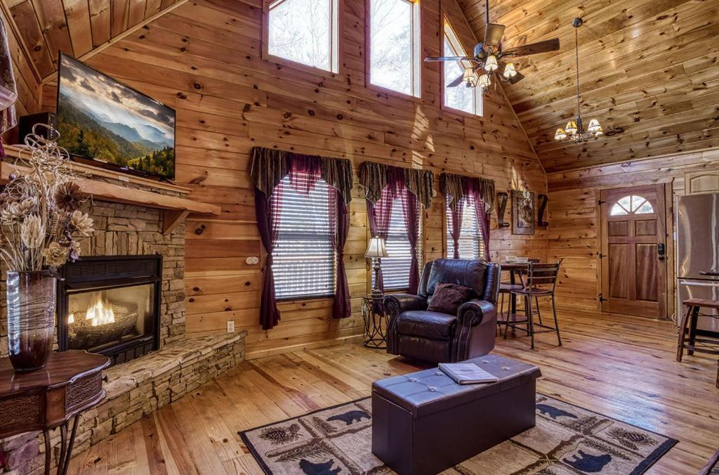 Wilderness Lodge, Hot Tub, Game Room, Pool Access, 1089 Free Tickets Each Paid Day, Dollywood And M Sevierville Dış mekan fotoğraf